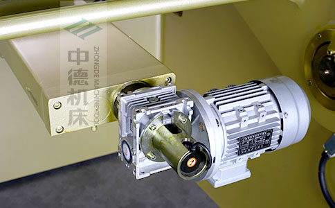ZDS-840后檔料減速電機(jī)，質(zhì)量好，模擬運(yùn)算定位速度快.jpg